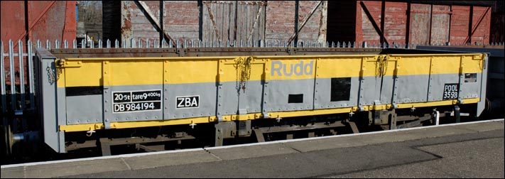 Mainline ZBA DB984194 at the Nene Valley Peterborough station